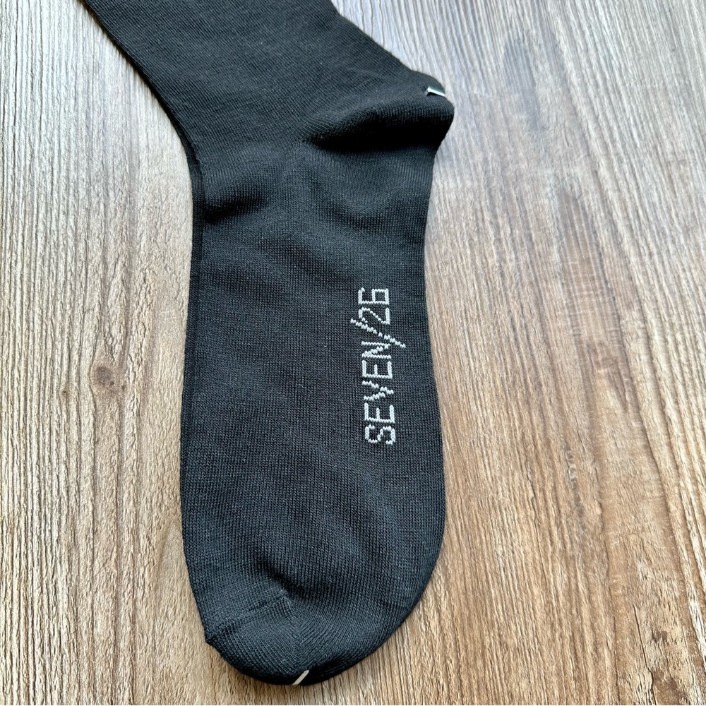 Generation Tux Socks - Picture 5 of 5